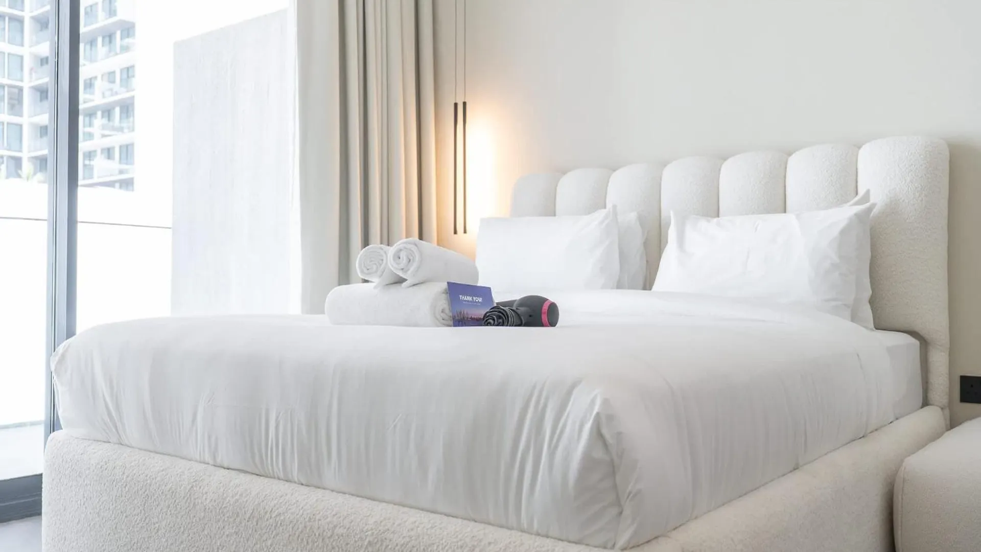 Chic Studio In Oxford Terraces With Pool & Gym Dubai