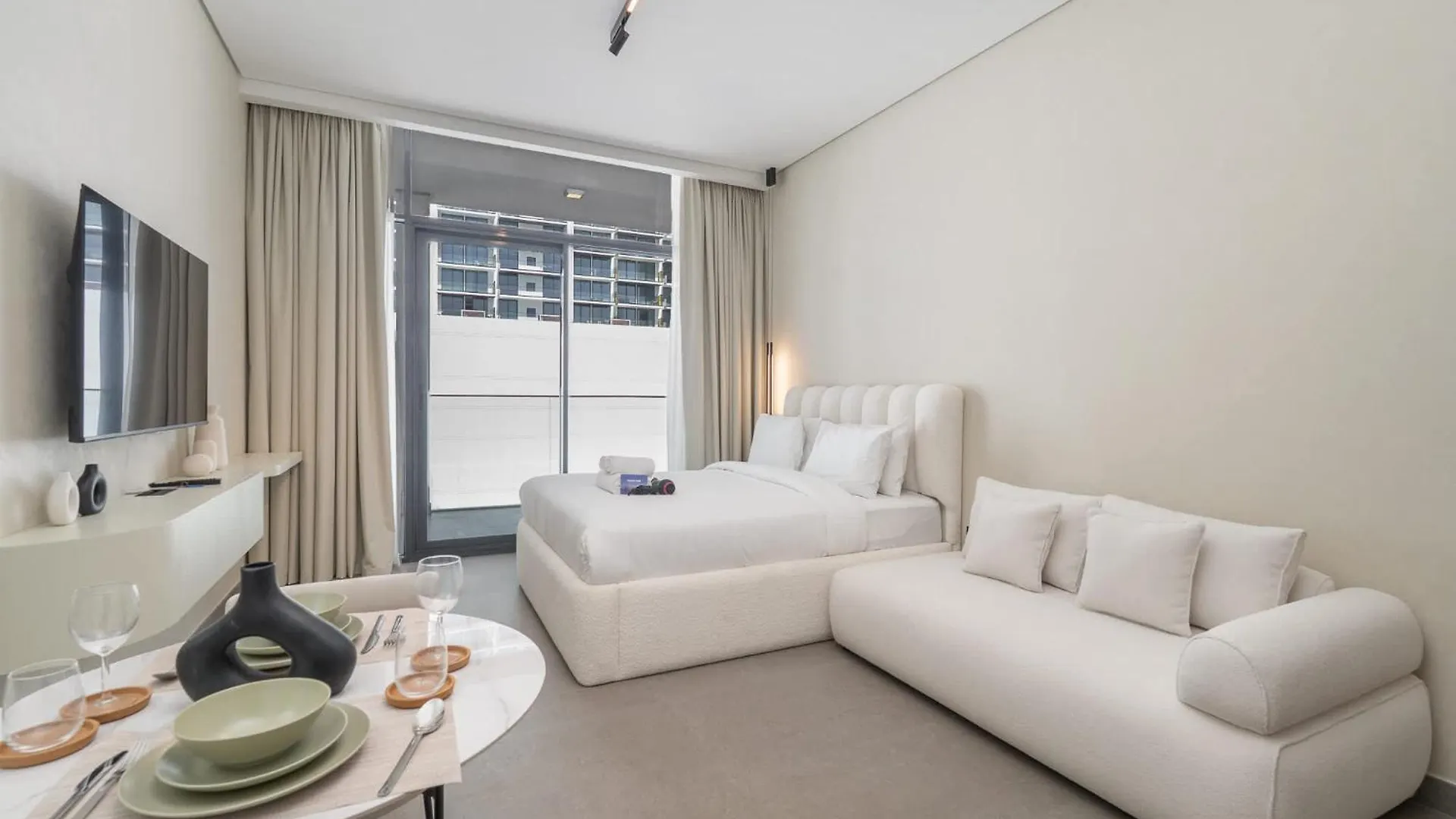 Apartment Chic Studio In Oxford Terraces With Pool & Gym Dubai